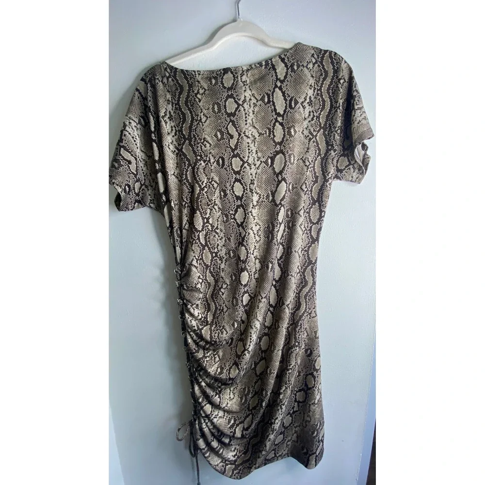 Michael Kors Snakeskin Ruched Side Grommet Dress Tan Brown‎ Short Sleeve Medium